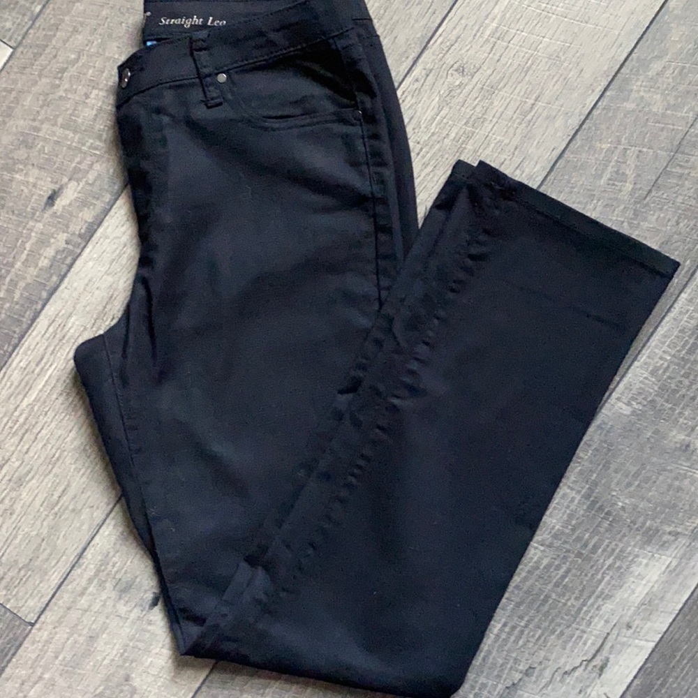 APT. 9 Straight Leg Modern Fit Pants Size 10 Black with Bling